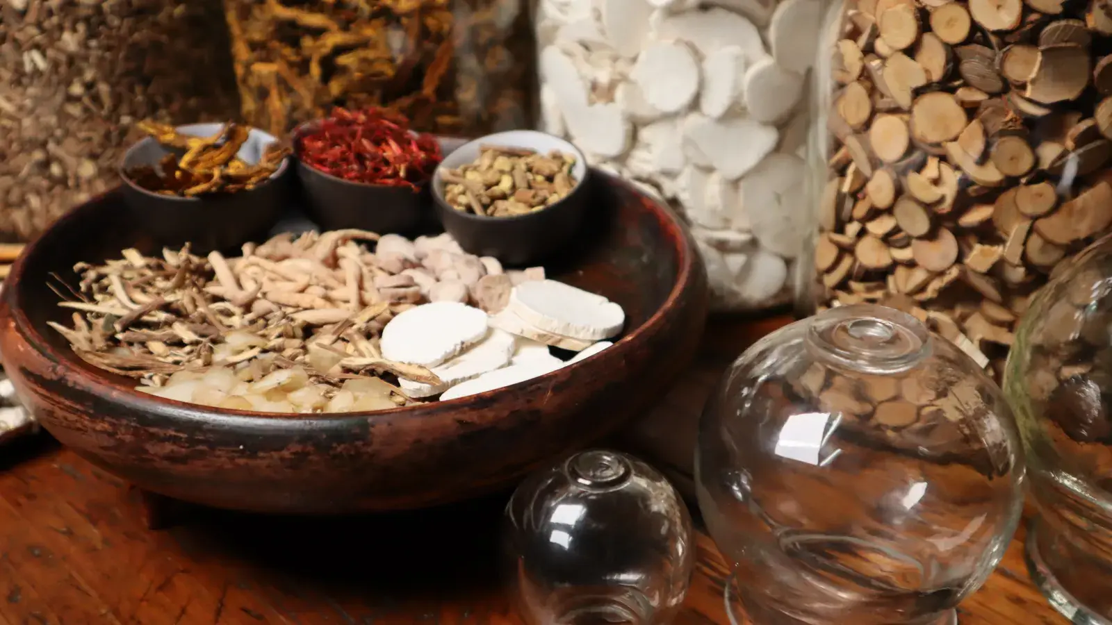 Common Chinese Herbs and What They're Used For